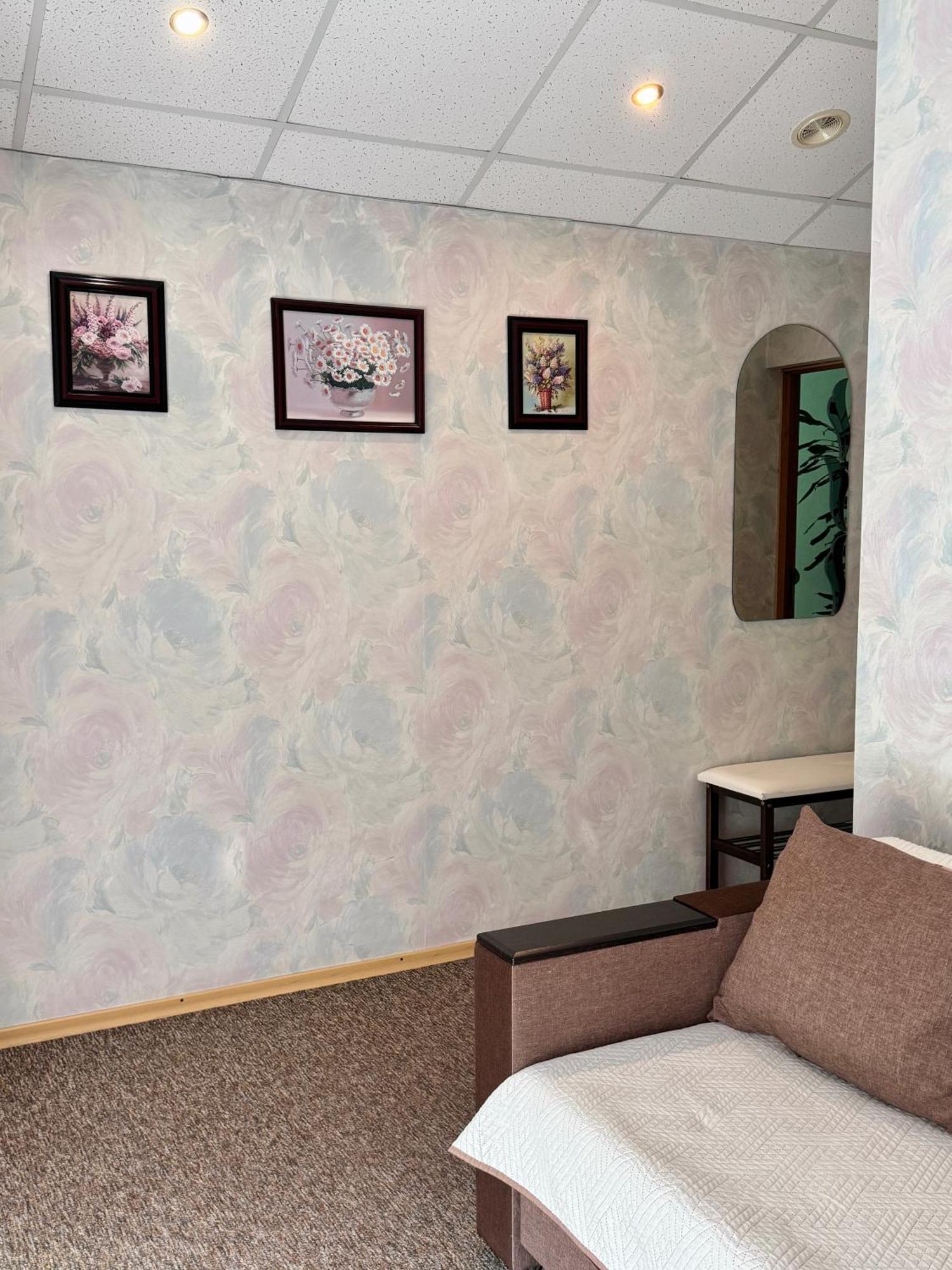 Hotel Vesta Brovary Room photo